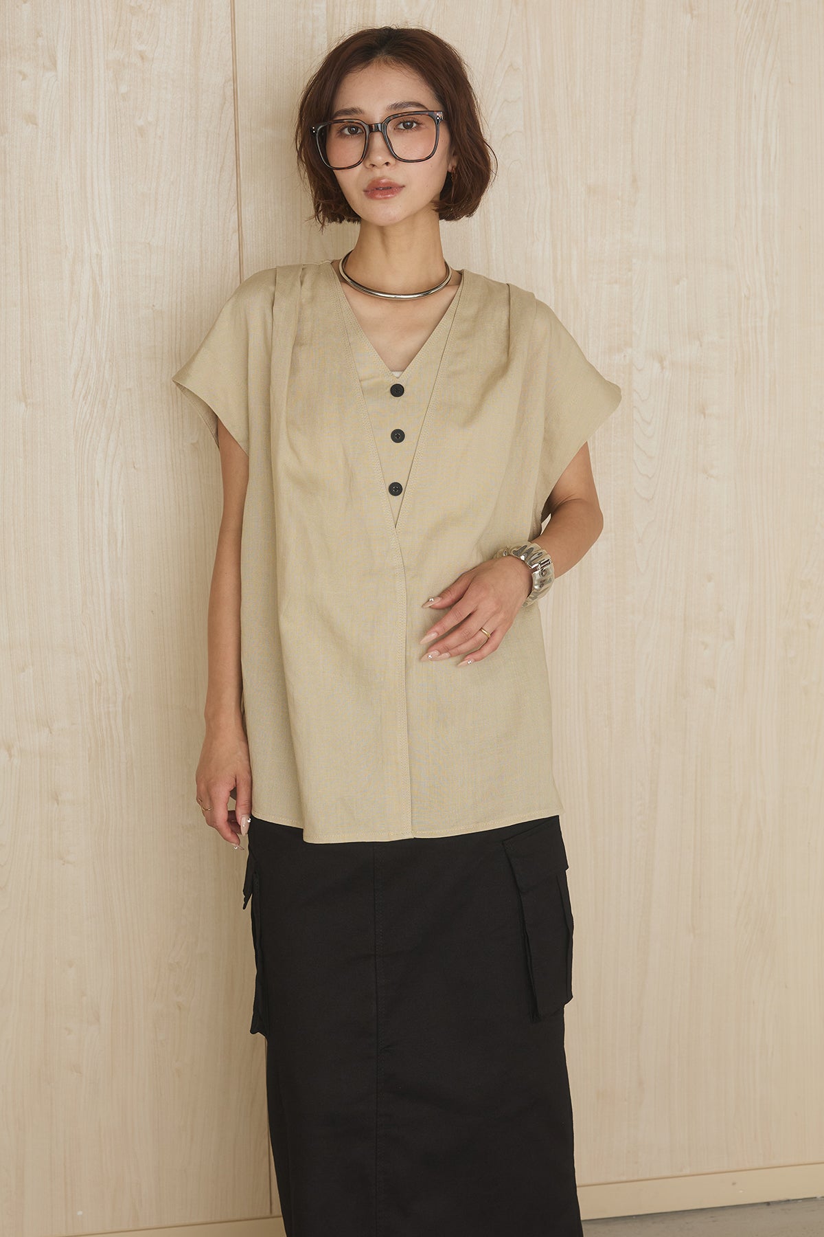 麻混レイヤードデザイントップス – ESICA