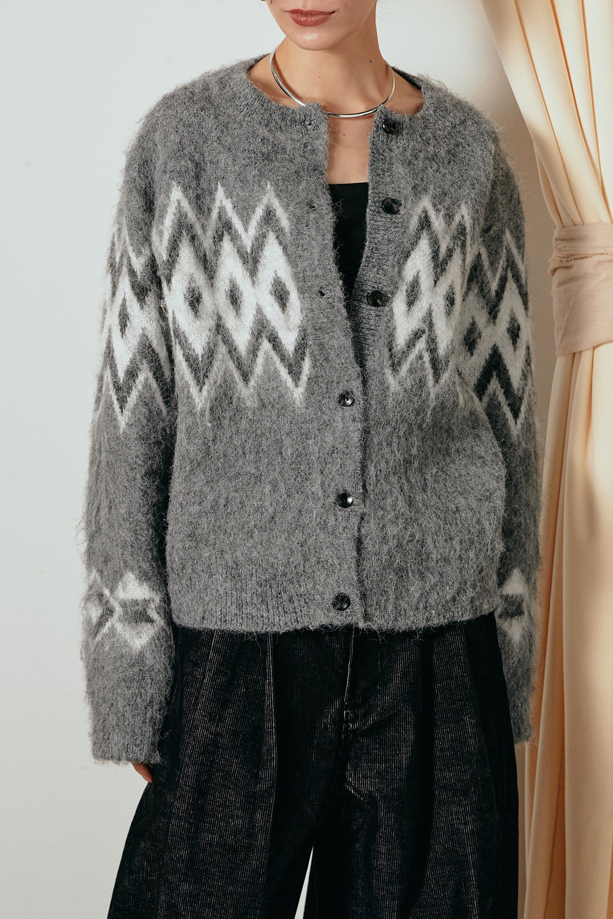 起毛ノルディック柄ニットカーディガン – ESICA