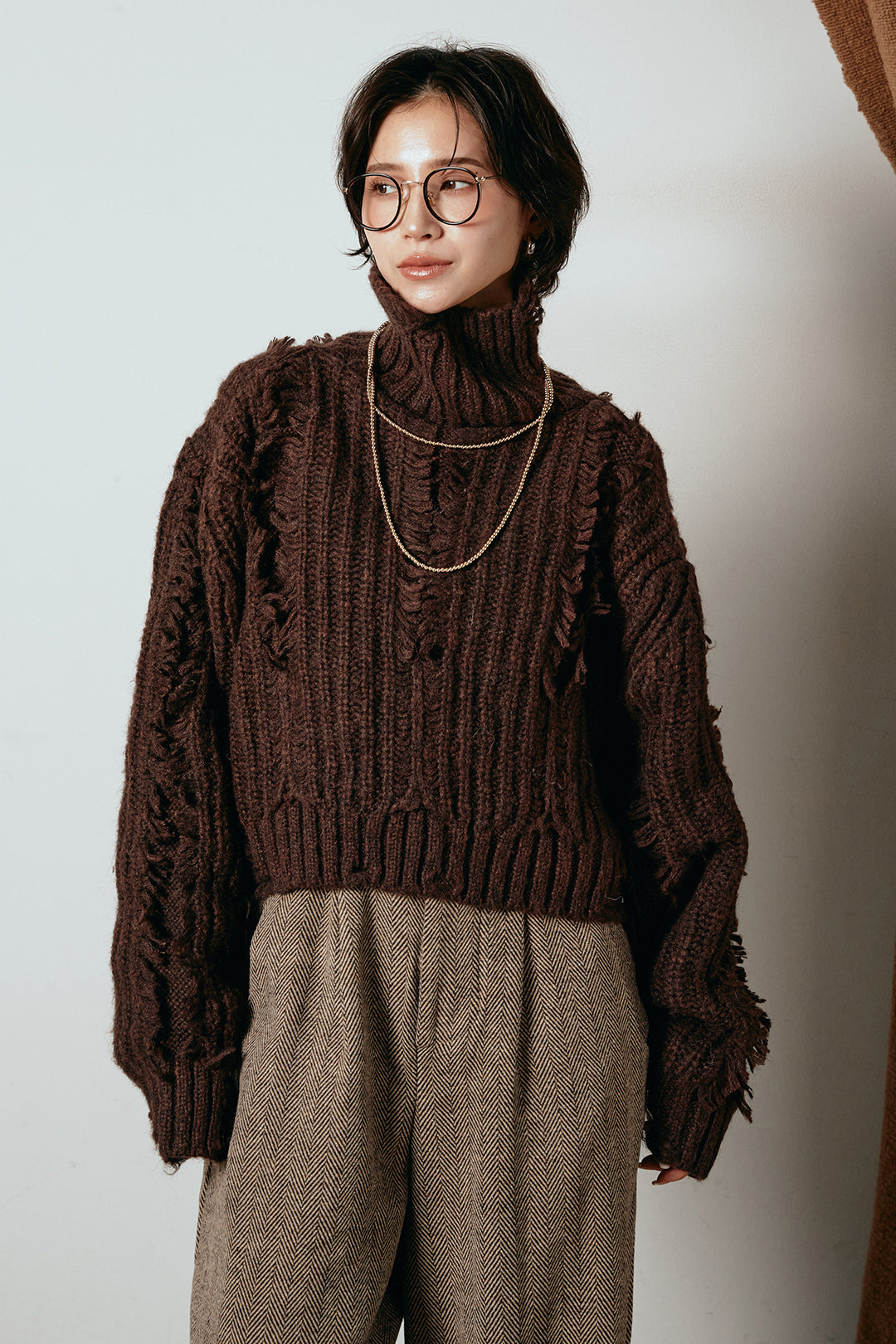 フリンジタートルショートニット