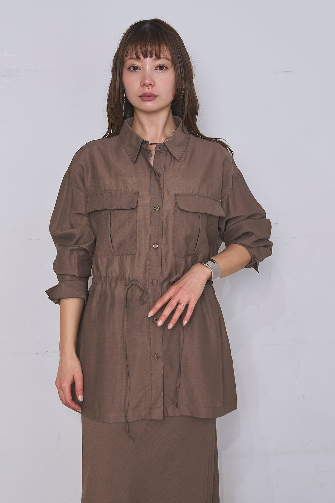 [SET]リネンブレンドシアーサファリシャツ+リラックスプリーツスカート(2set)