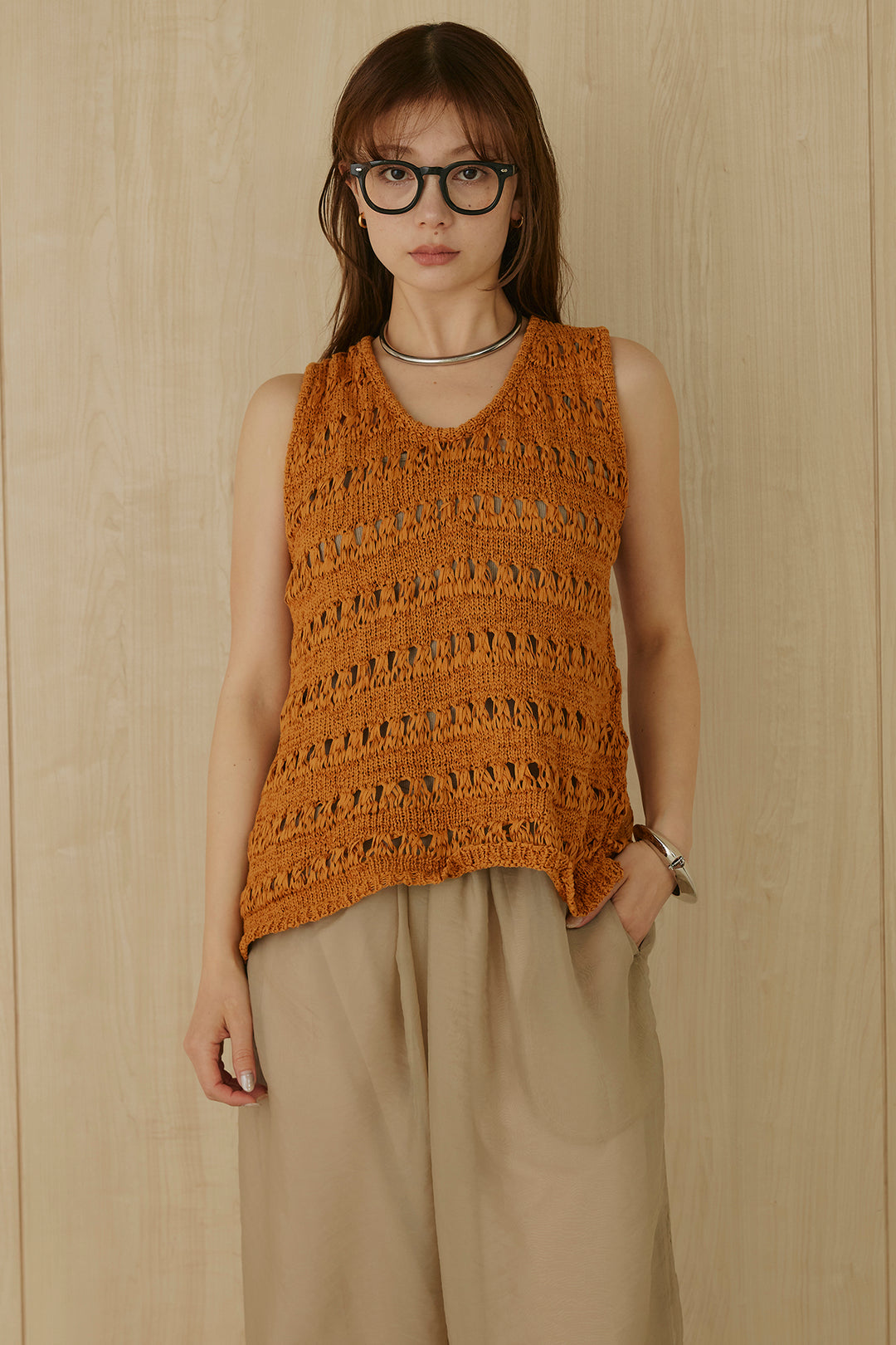 ルーズ編みハンドテクスチャーニット