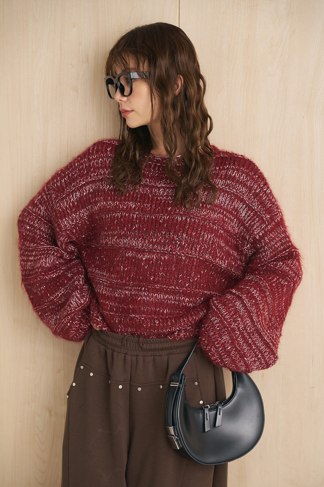 [SET]ルーズメランジボートニット+スタッズ付きニーサイドタックスウェットパンツ(2set)