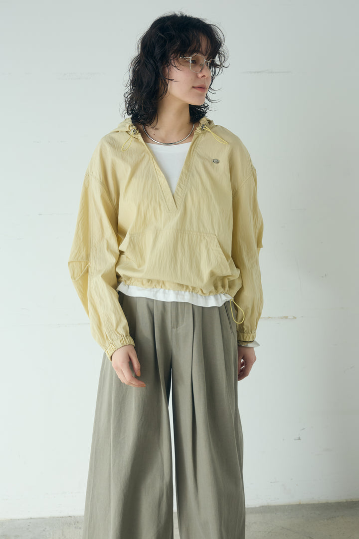 [SET]レイヤードデザインフーディートップス+サイド調整ベルトタックパンツ(2set)