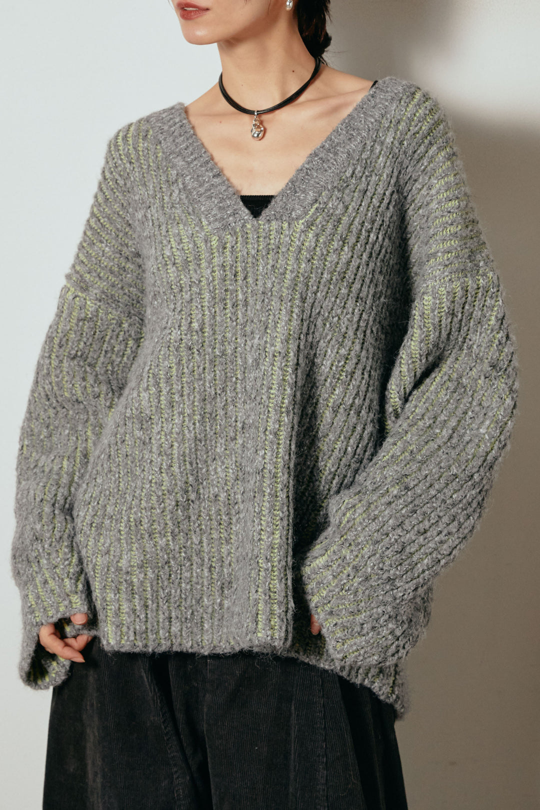 [SET]アルパカタッチ深Vニットトップス+アルパカタッチニットタイトスカート(2set)