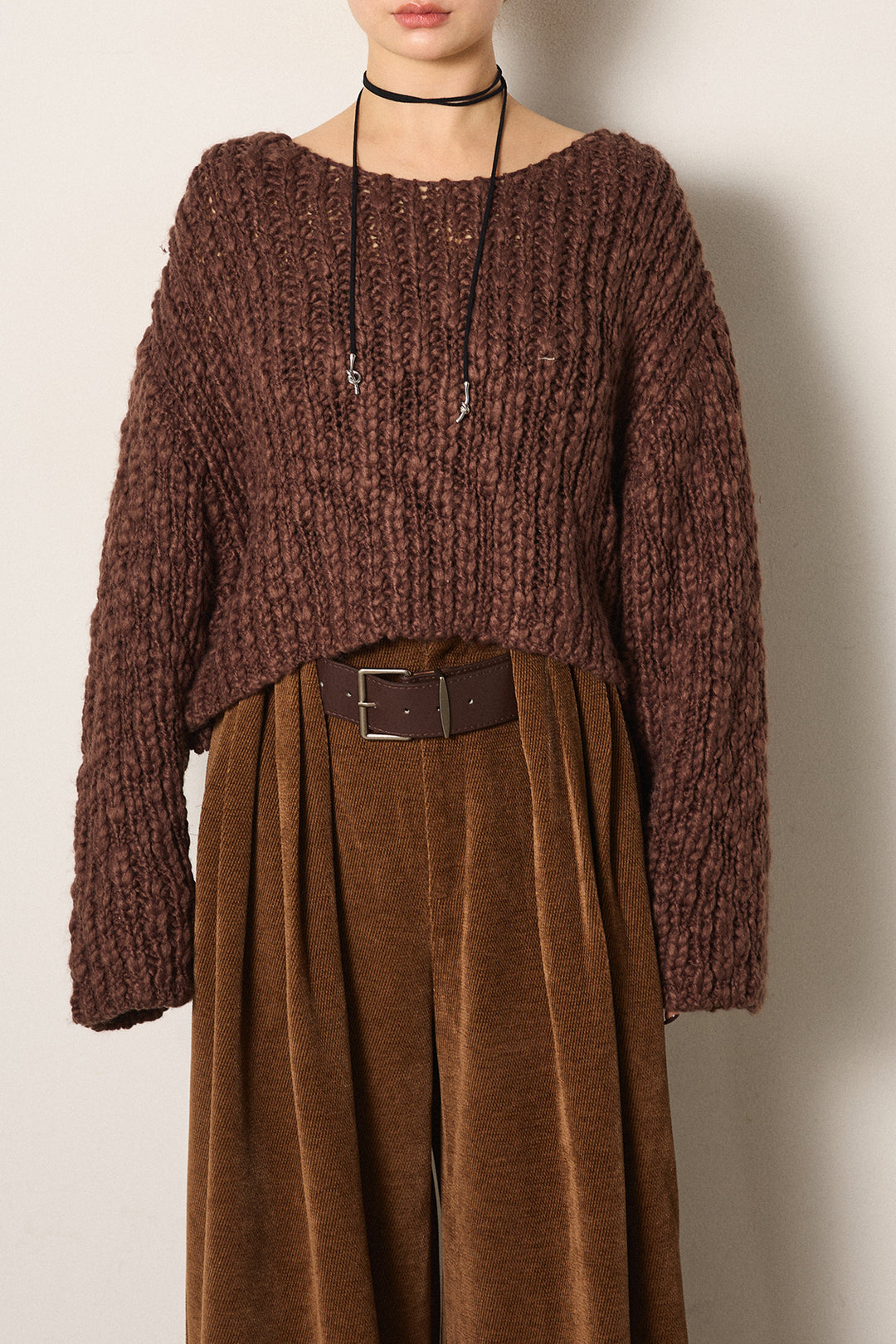 [SET]チャンキースラブニットクロップドプルオーバー+クラシックヘリンボーンサロペット(2set)