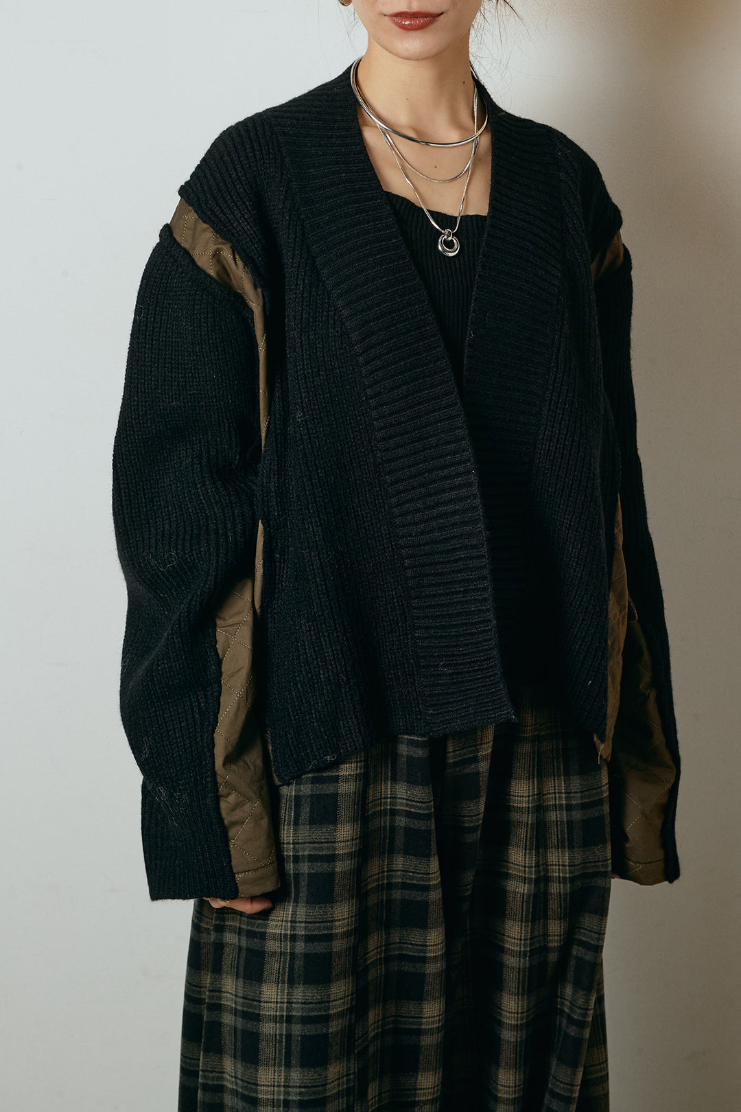 キルティング切り替えニットカーディガン