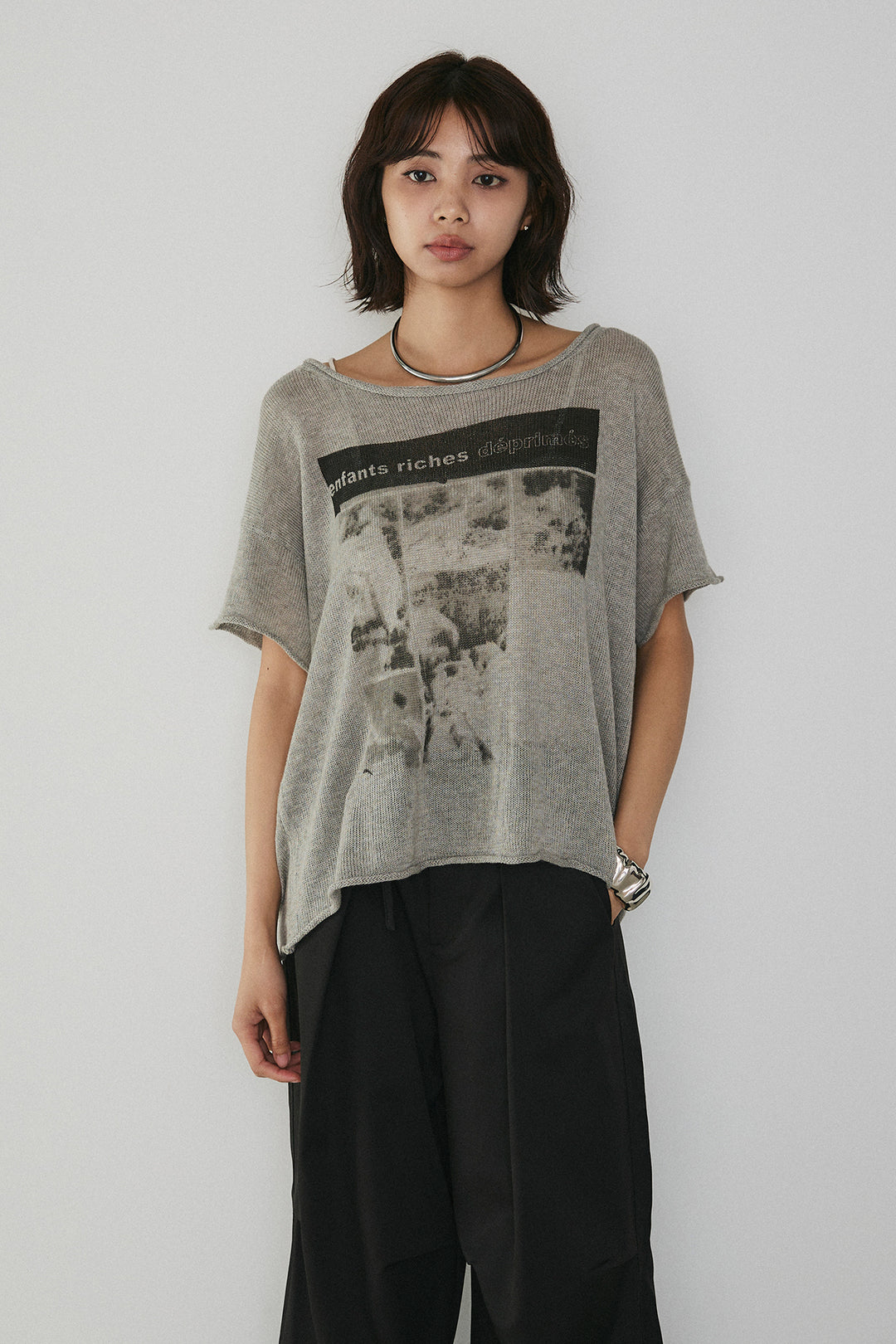 [SET]半袖モノトーングラフィックトップス+前後2WAYテンセルデニムサロペット(2set)