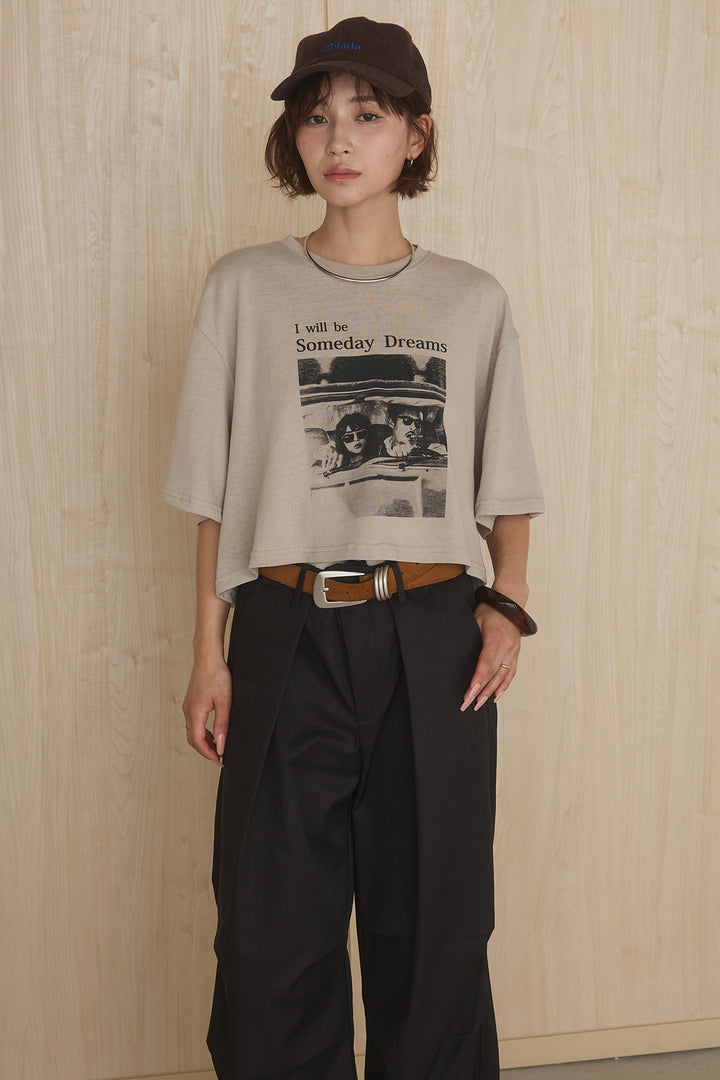 [SET]グラフィックサムデイワイドクロップドT+ニーサイドタックウエストドロストパンツ(2set)