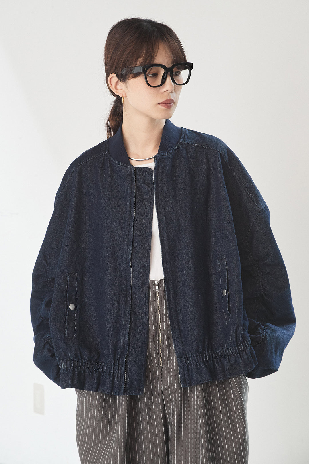 [SET]袖シャーリング裾フリルデニムブルゾン+レオパードサテンナロースカート(2set)