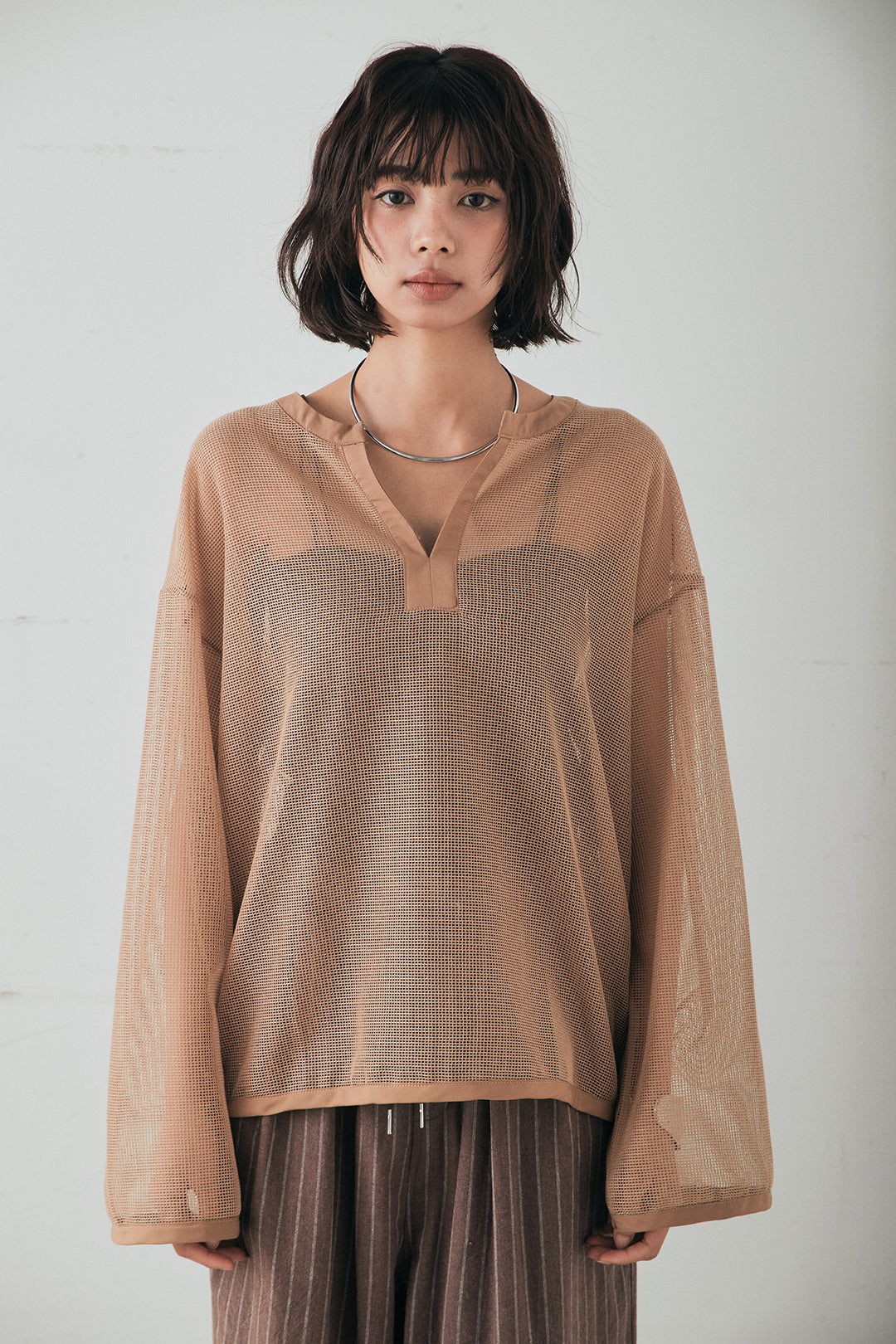 [SET]メッシュカットソースキッパープルオーバー+リネンライクストライプタックイージーパンツ(2set)