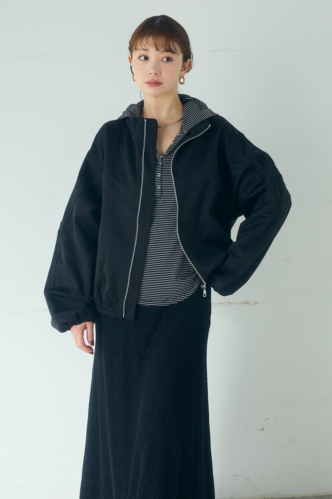 [SET]マルチ切り替えドルマンブルゾン+メッシュ刺繍ロングスカート+ボーダーフーディーロンT(3set)