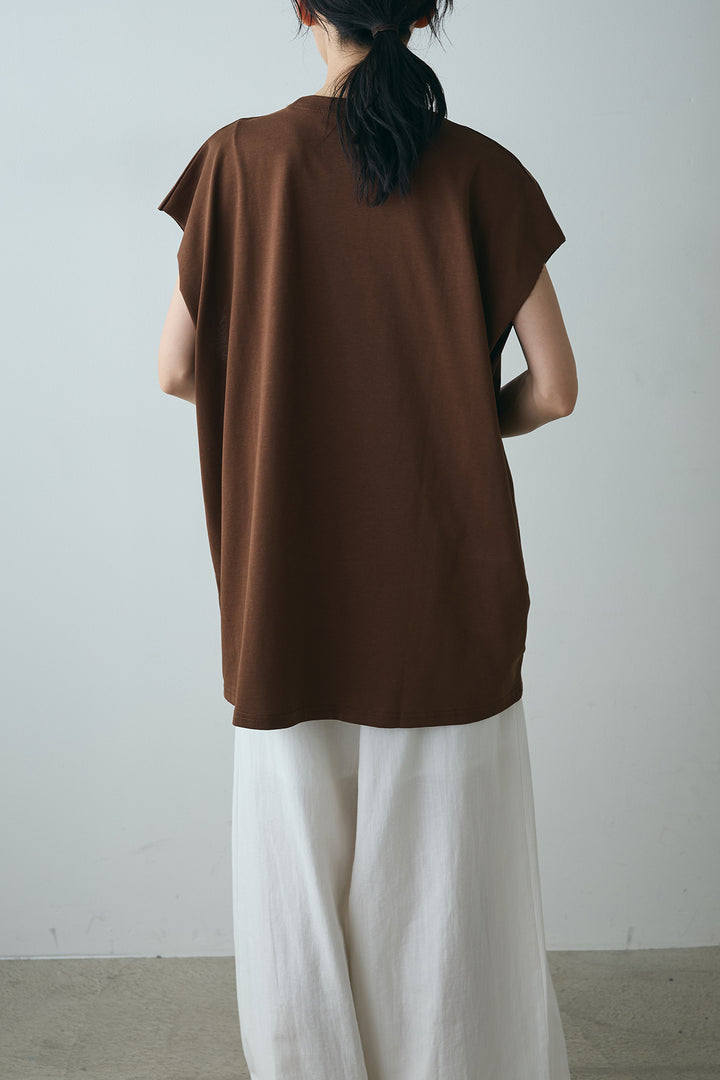英字ロゴノースリーブTシャツ