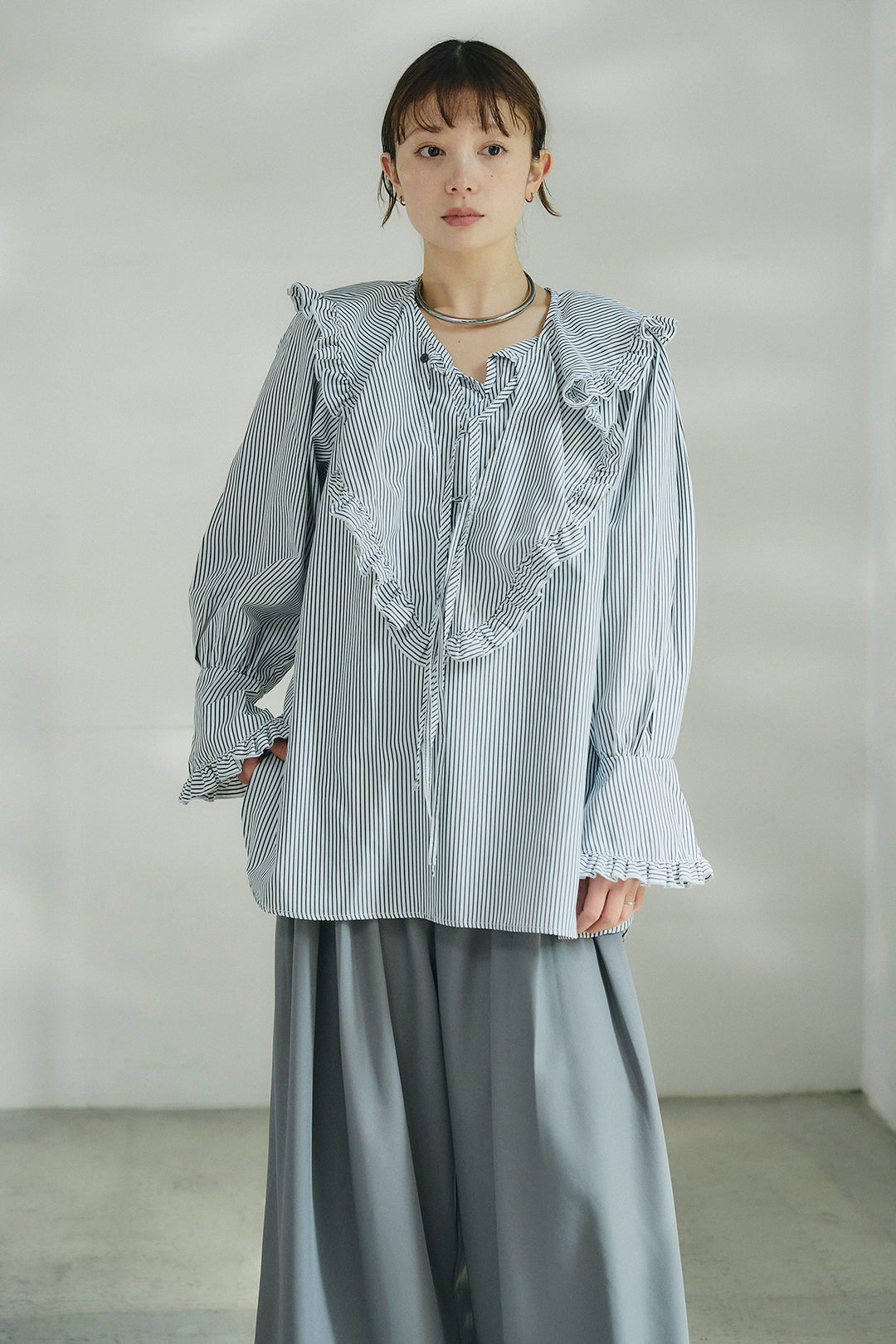 [SET]コットンフリルブラウス+ベルト付きタックデザインハイウエストロングパンツ(2set)