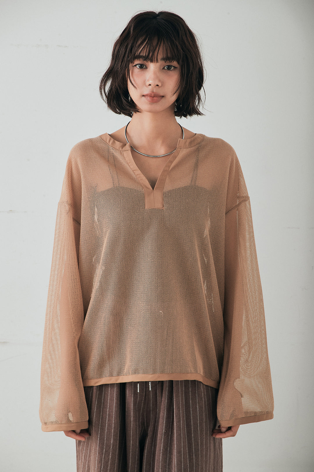 [SET]メッシュカットソースキッパープルオーバー+リネンライクストライプタックイージーパンツ(2set)