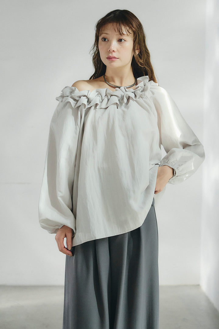 [SET]ネックフリルデザインブラウス+撥水ジョガーパンツ(2set)