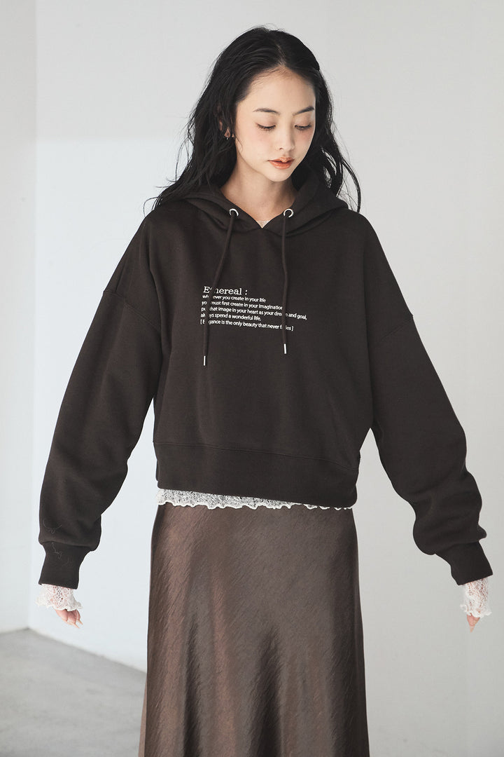 [SET]裏起毛レタリング刺繍フーディショートプルオーバー+裾レースデザインサテンスカート(2set)