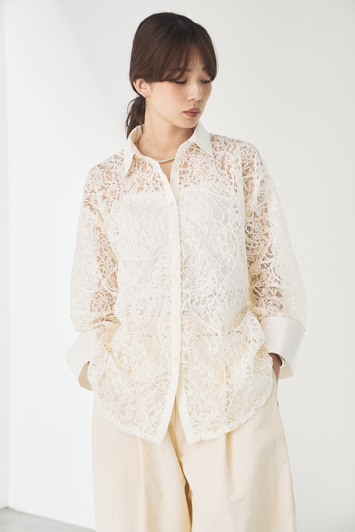 刺繍レースオーバーサイズシャツ