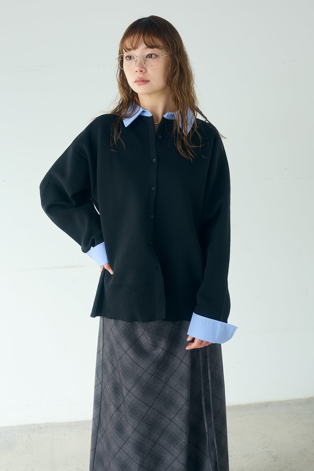 [SET]シャツレイヤード風カーディガン+タータンチェック柄フロントデザインスカート(2set)