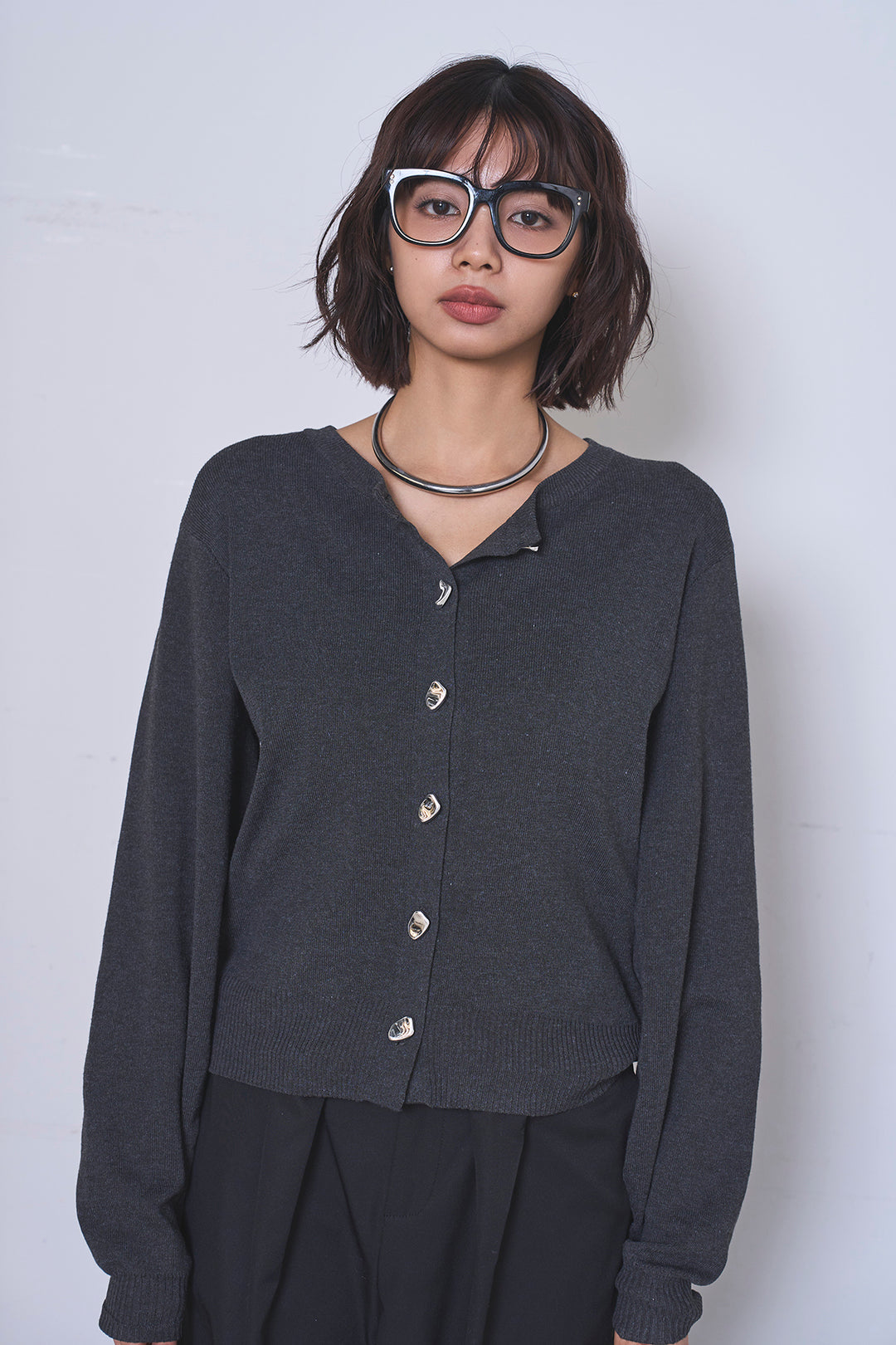 [SET]リサイクルポリニュアンス釦カーデ+撥水加工ナイロンスカート(2set)