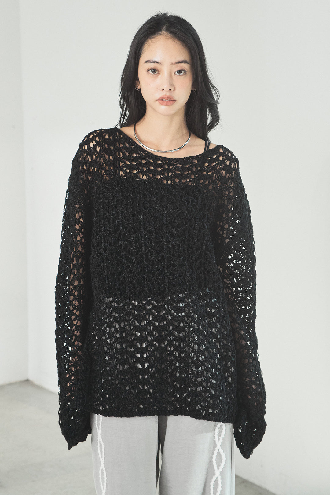 [SET]リラックスメッシュニットトップス+刺繡テープラインパンツ(2set)