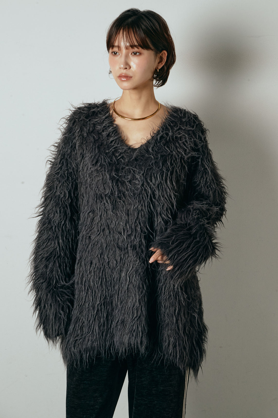 [SET]深Vネックシャギーニットトップス+フラワー刺繍ワイドスカート(2set)