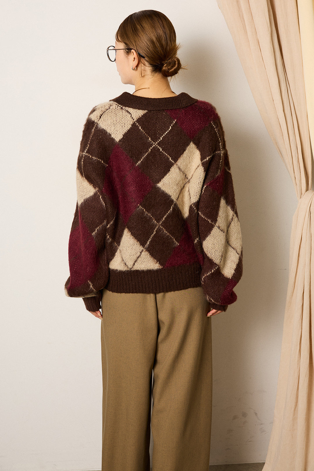 [SET]アクリルモヘアアーガイルキーネックプルオーバー+フロントワイドタックネップ入ワイドパンツ(2set)