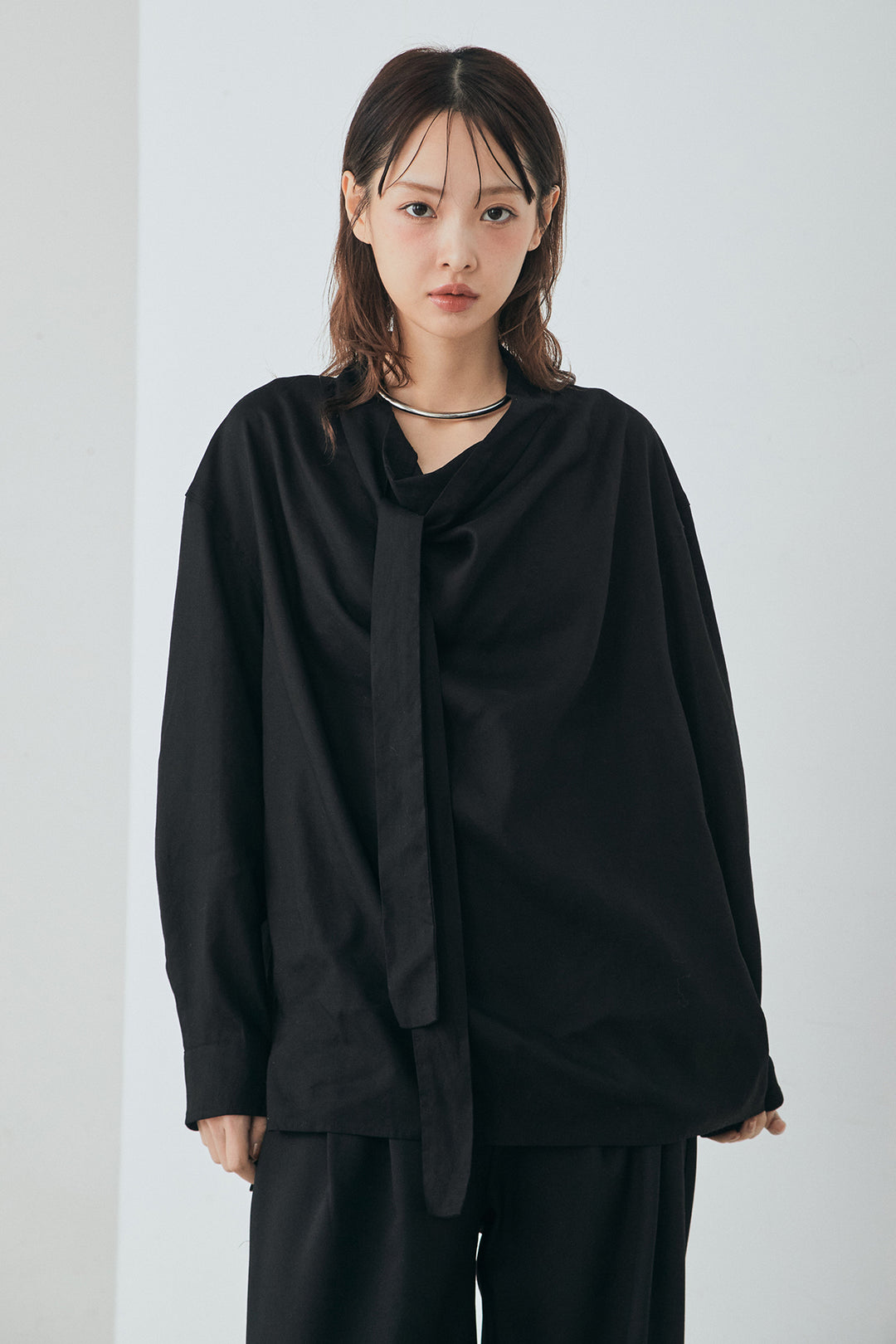 [SET]ニュアンスボータイブラウス+斜めボタンタック入りスラックス(2set)