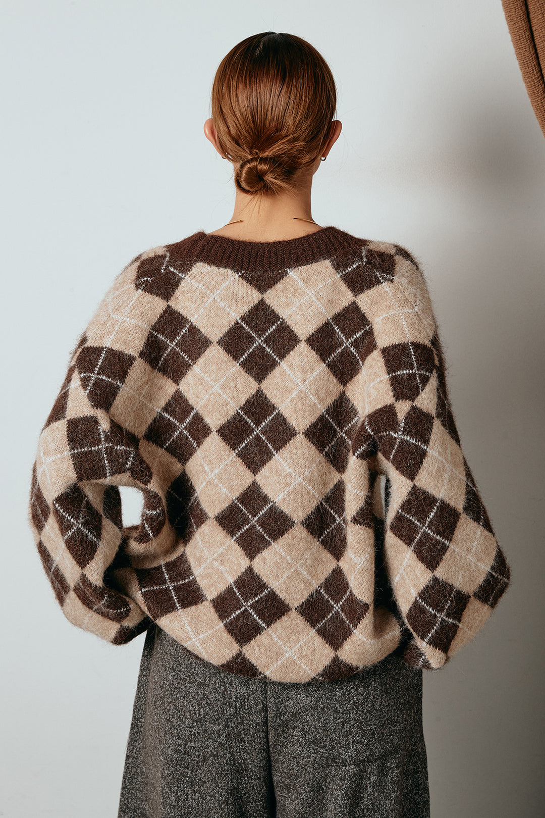 オーバーサイズ総柄Vネックニットカーディガン