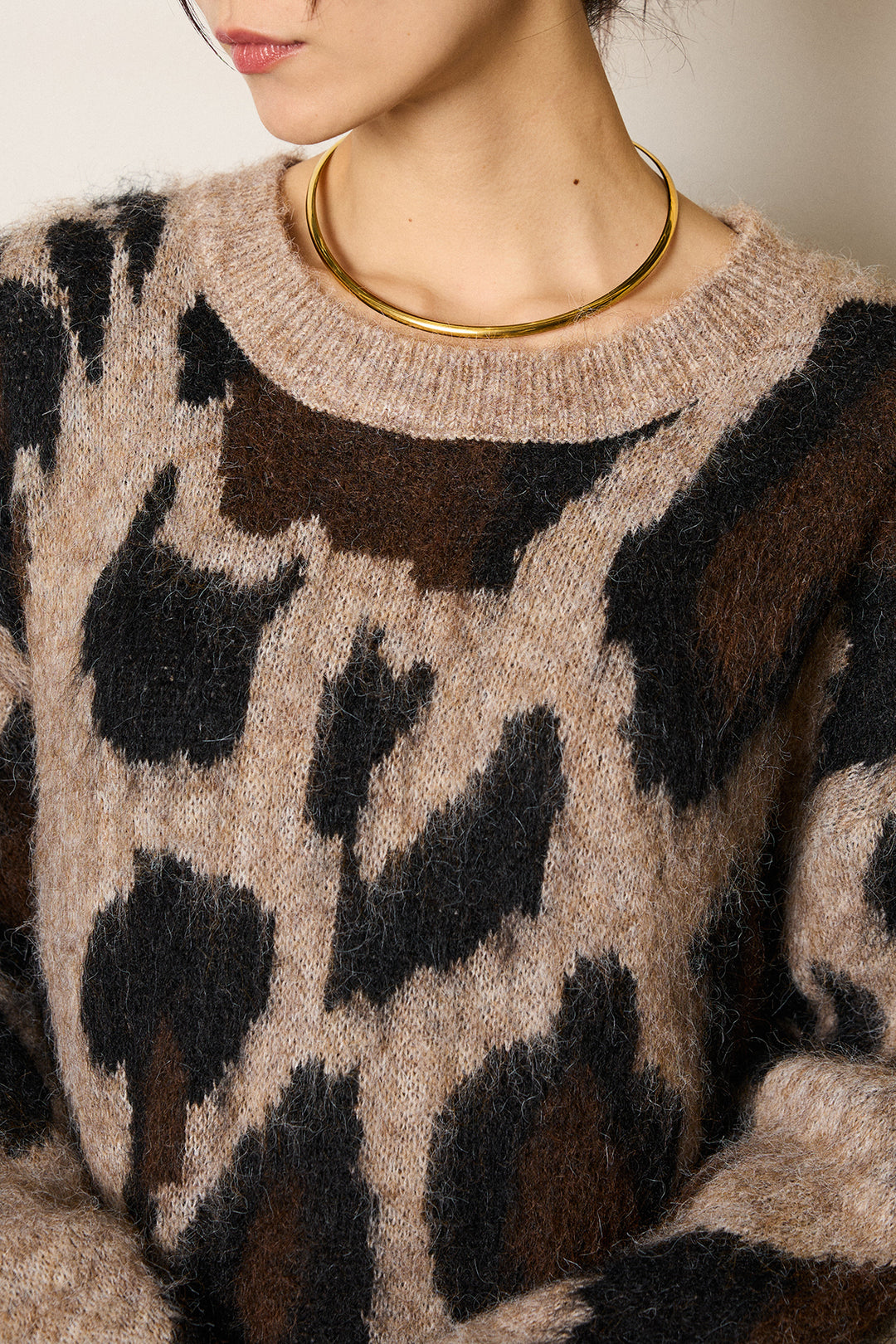 [SET]ルーズアニマルモヘアニットトップス+スウェットワイドカーブパンツ(2set)