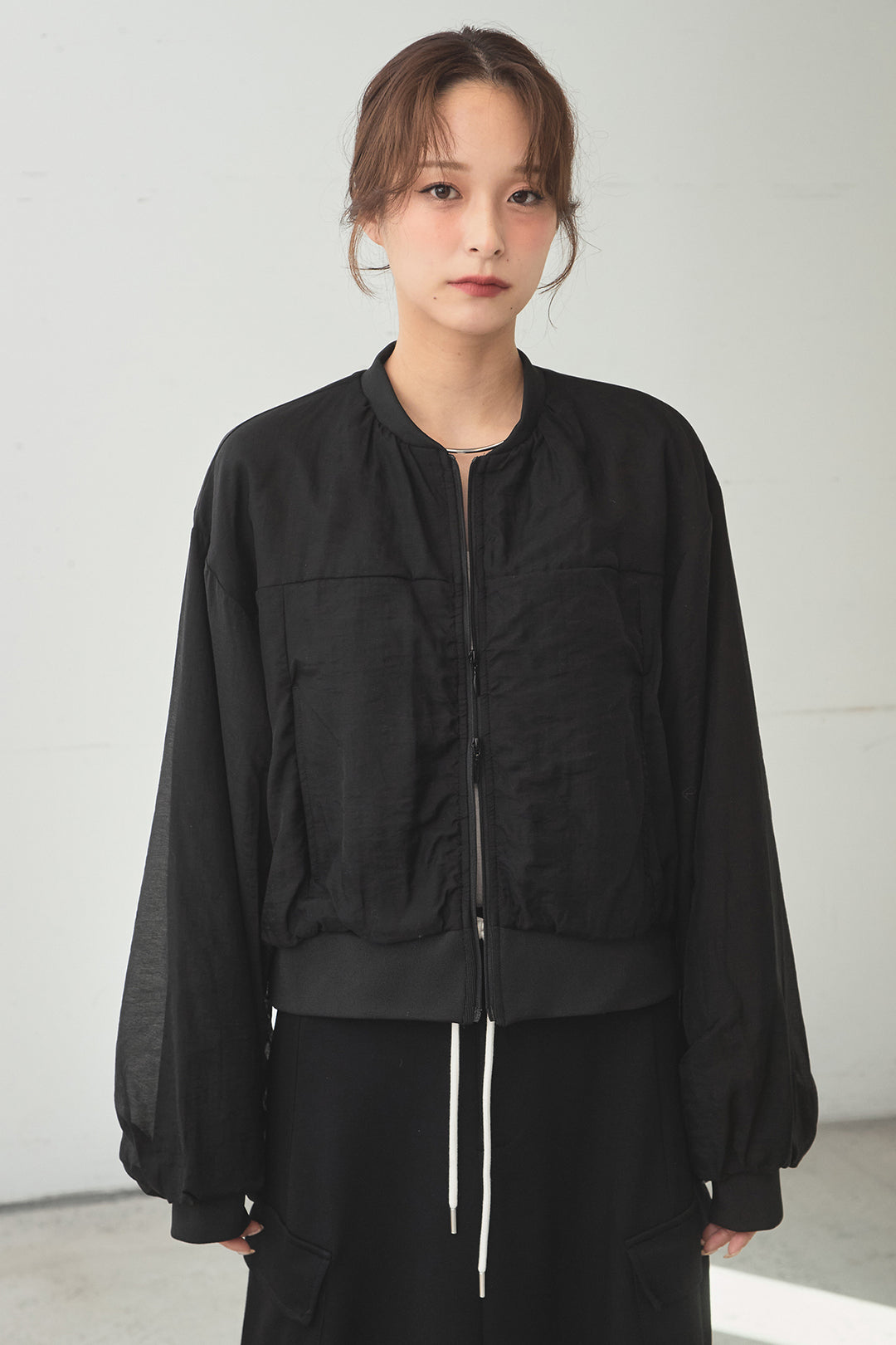 シアー×ポンチブルゾン