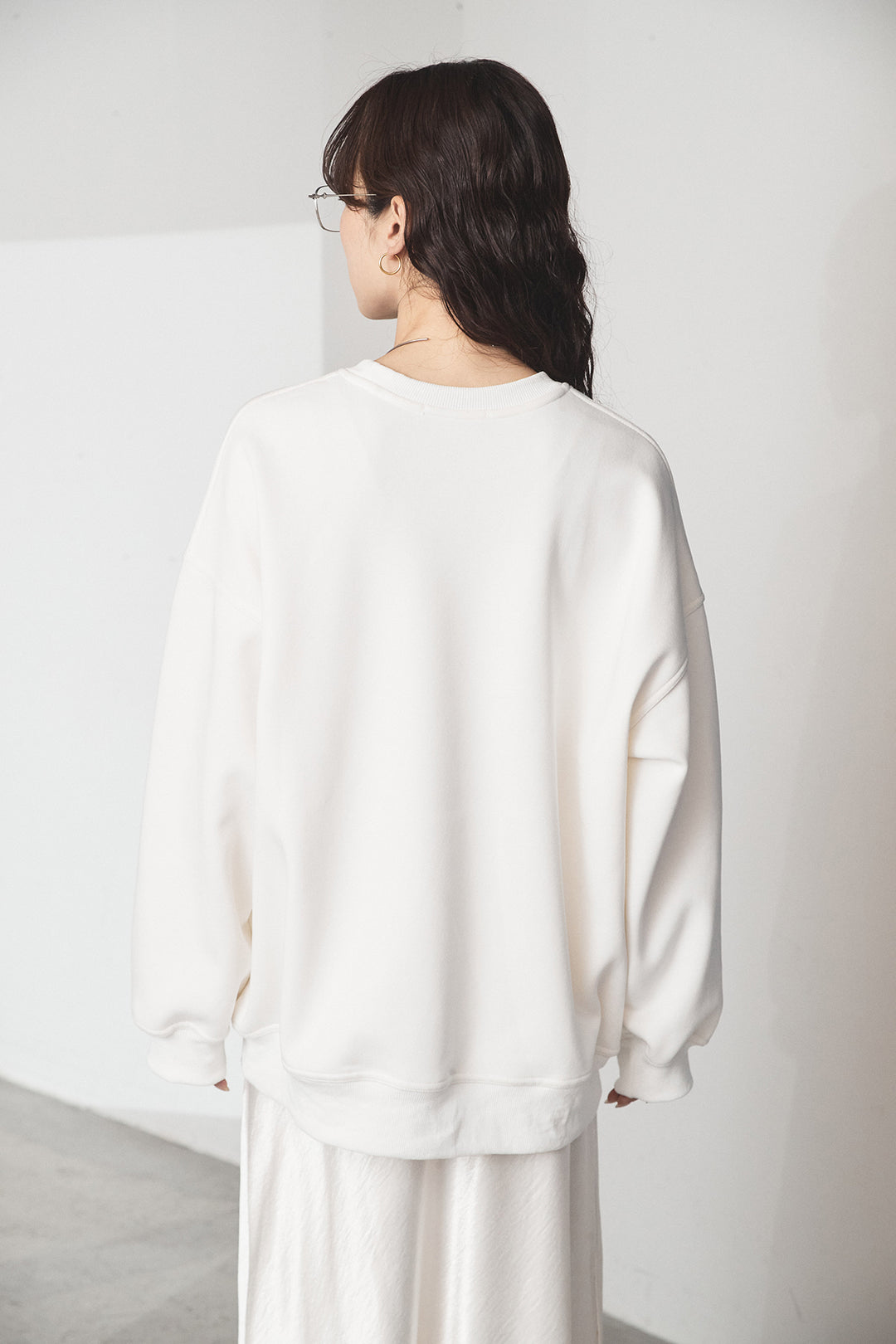 [SET]裏起毛モーニングキャットプリントスウェット+裾レースデザインサテンスカート(2set)