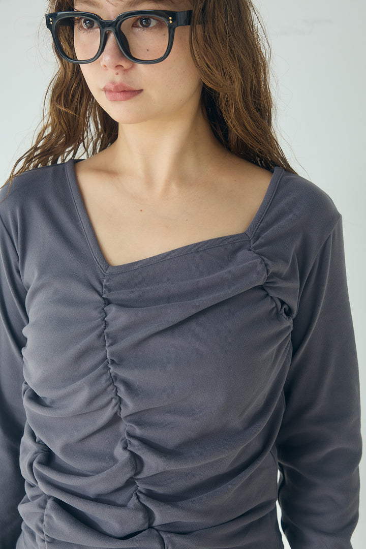 ピーチフライスシャーリングプルオーバー