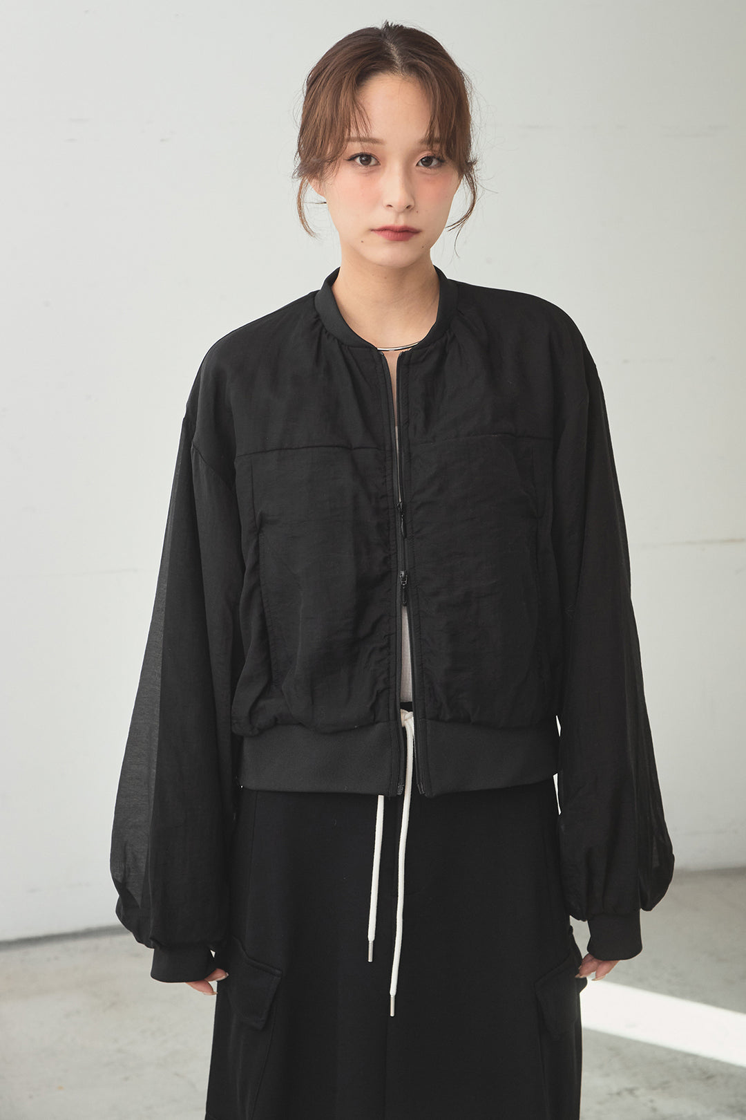 シアー×ポンチブルゾン