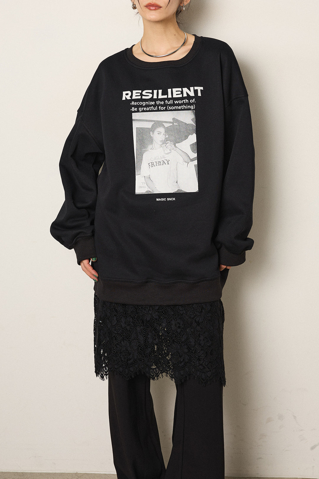 [SET]モノトーンプリントスウェット+レース刺繍レイヤードフレアパンツ(2set)