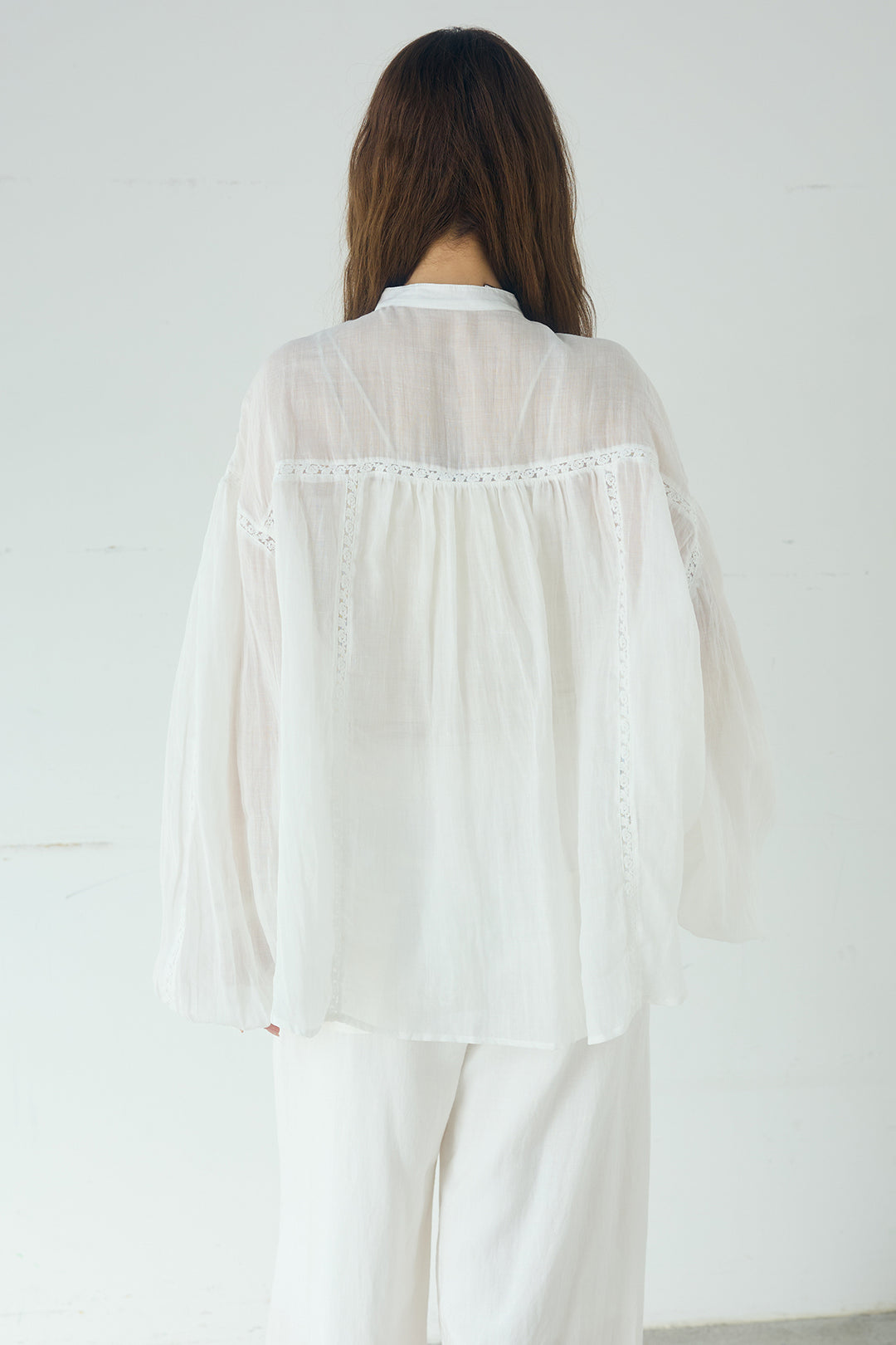 [SET]レース刺繍ラインバンドカラーシャツ+リネン混サイドベルトパンツ(2set)