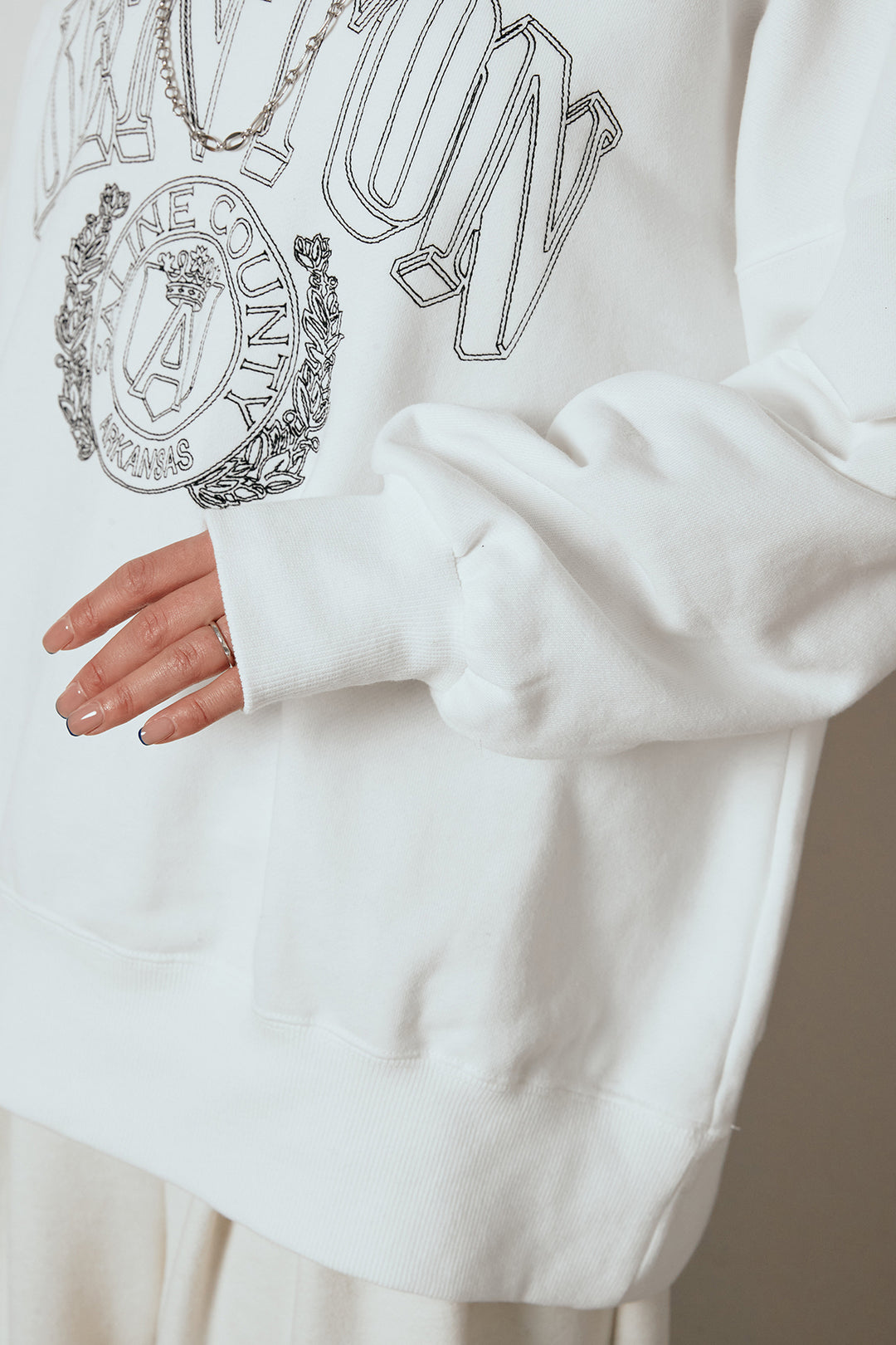 フロントロゴスウェットプルオーバー