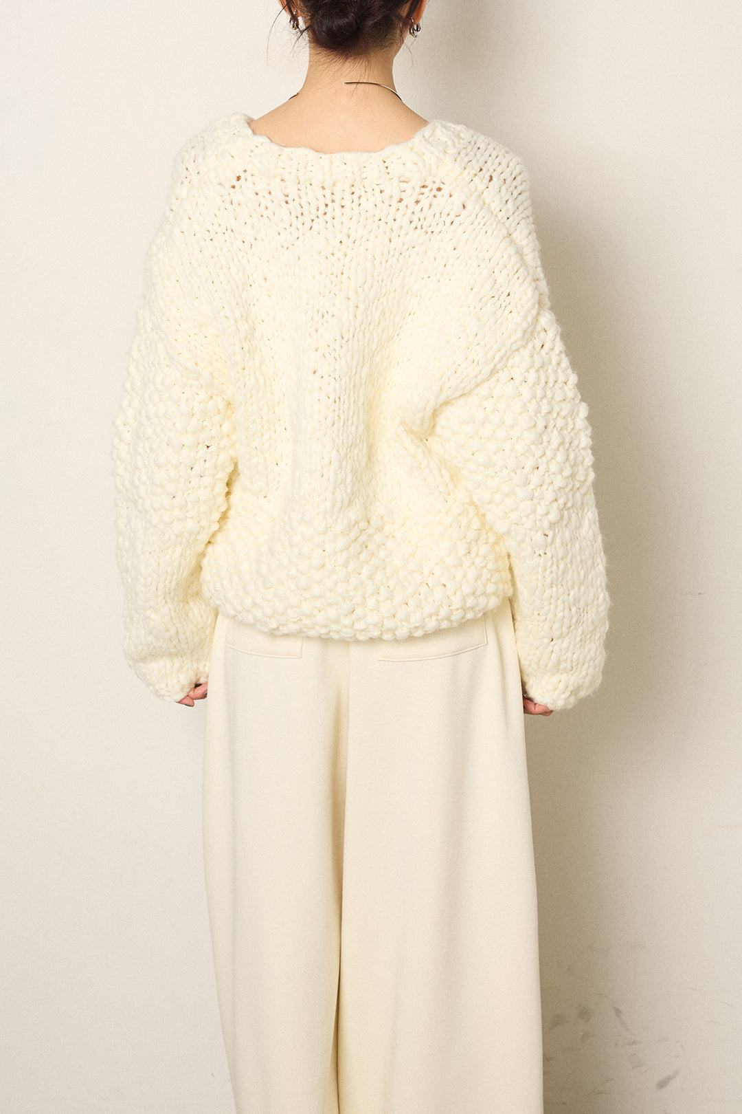 [SET]Vネックハンド編みニットトップス+太ベルト付きスウェットワイドカーブパンツ(2set)