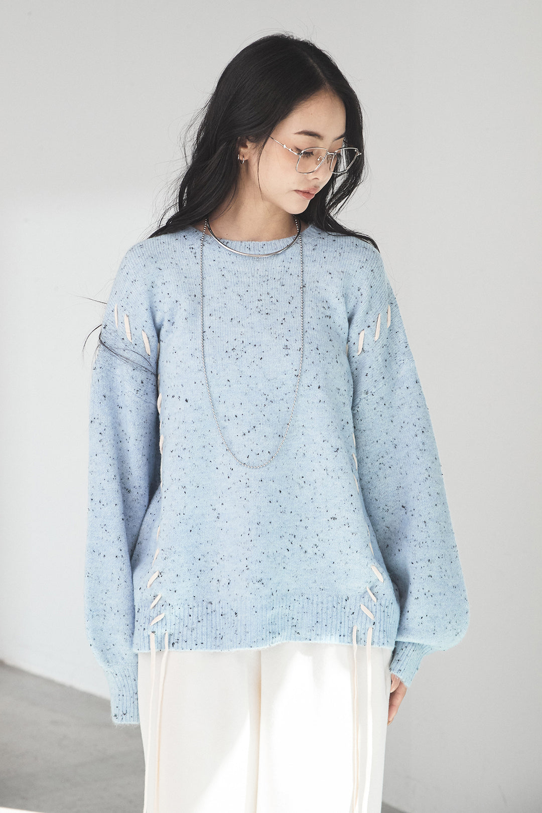 ネップ編み上げニットトップス