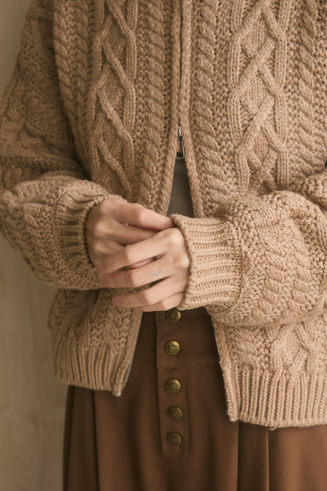[SET]立体ケーブルダブルジップニット+起毛レオパード柄カーブワイドパンツ(2set)