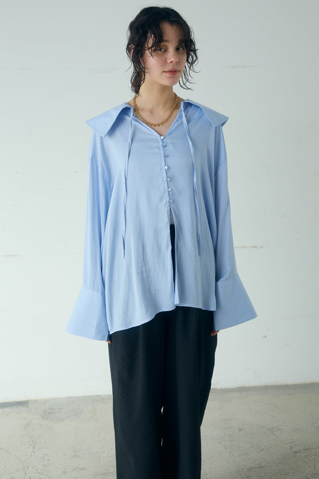 ポリエステルレーヨンセーラーカラーシャツ