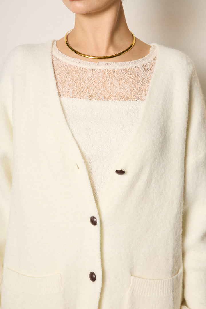 [SET]丸ボタン起毛ニットカーディガン+起毛ニットロングスカート+ストレッチレースクルーネックプルオーバー(3set)