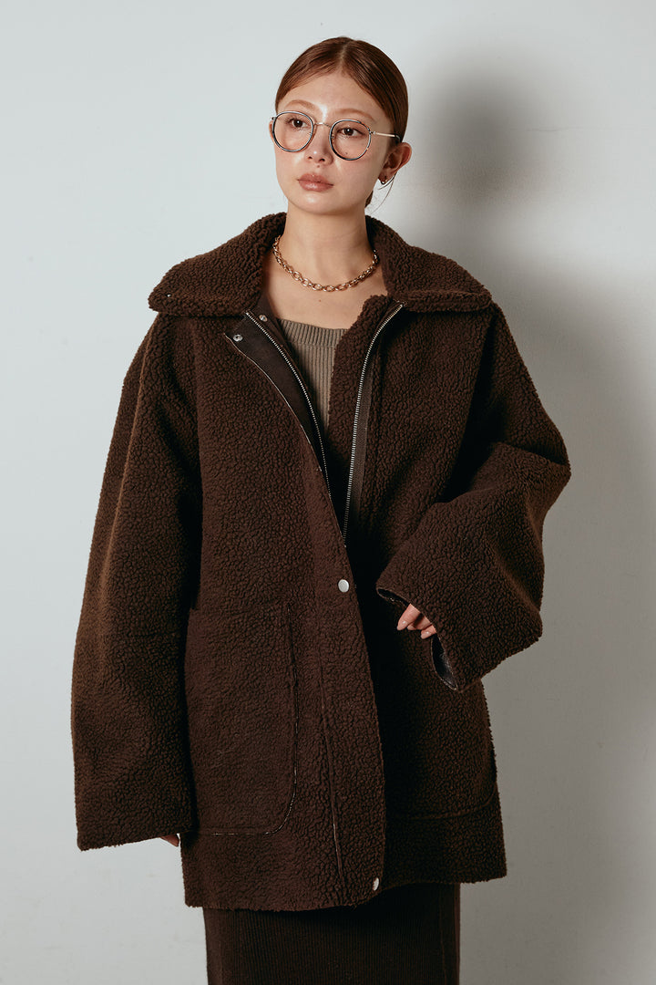 リバーシブルエコムートンコート