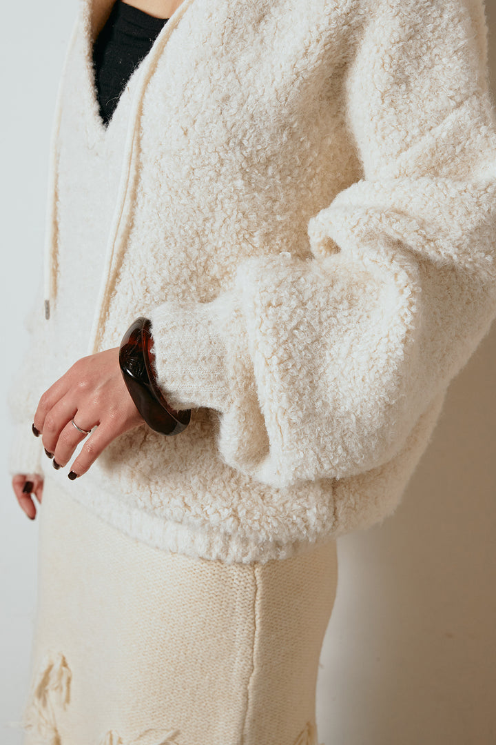 ブークレキーネックプルオーバー