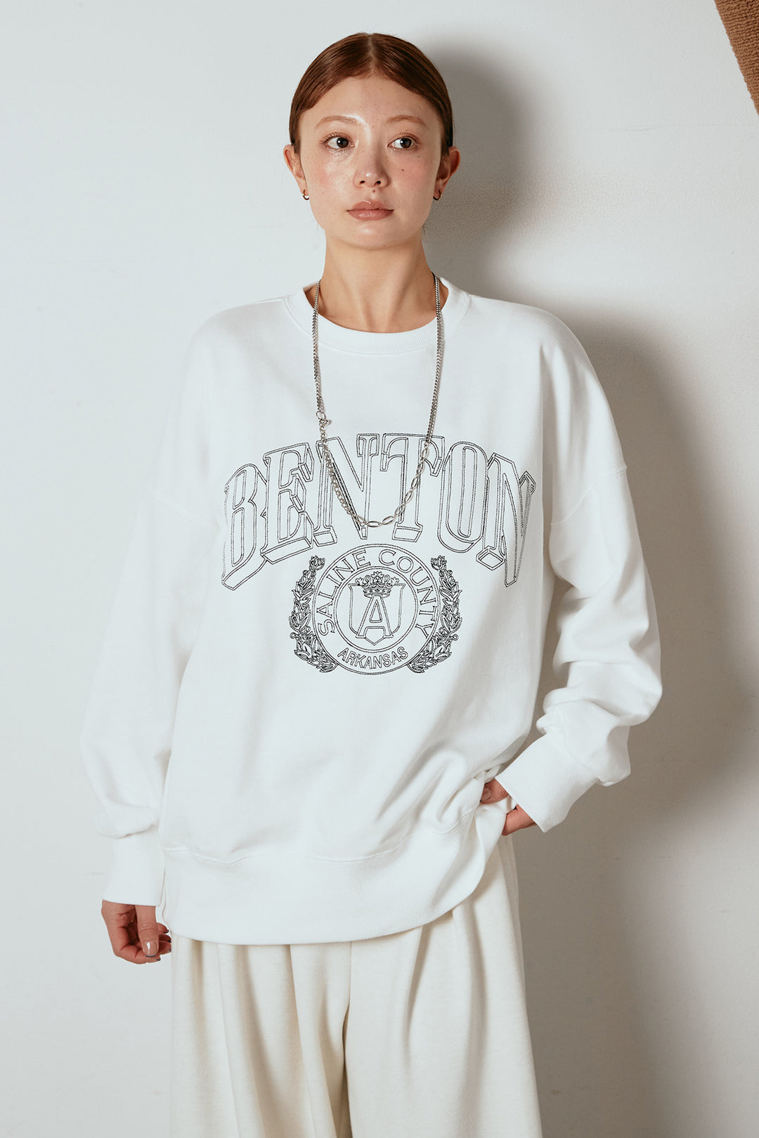 フロントロゴスウェットプルオーバー