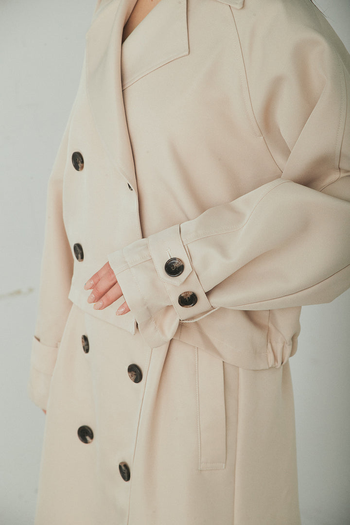 ショート丈デザイントレンチコート