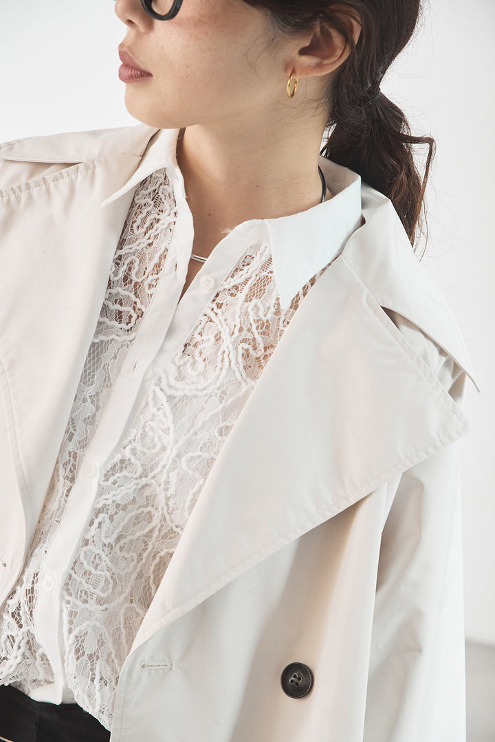 ナイロントレンチコート