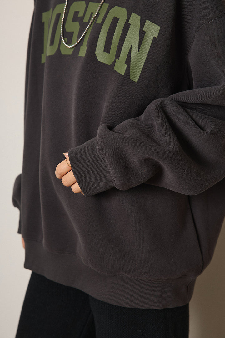 ロゴデザインルーズスウェット