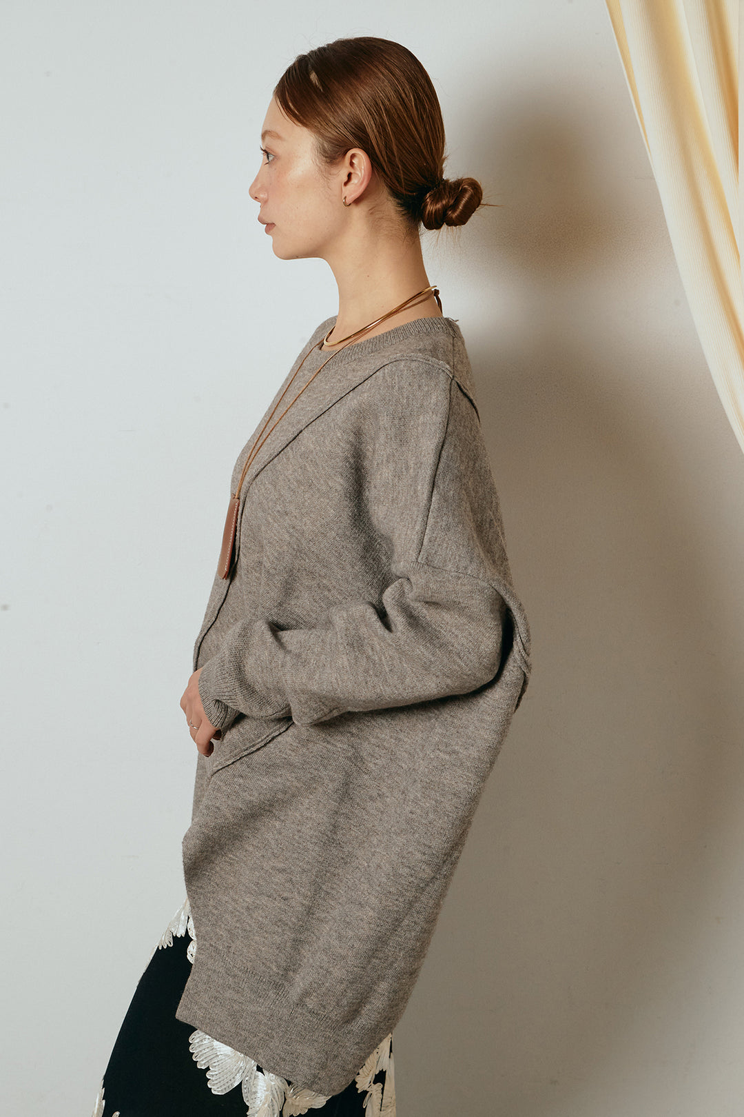 [SET]アシンメトリーデザインニットトップス+センターラインニットパンツ(2set)