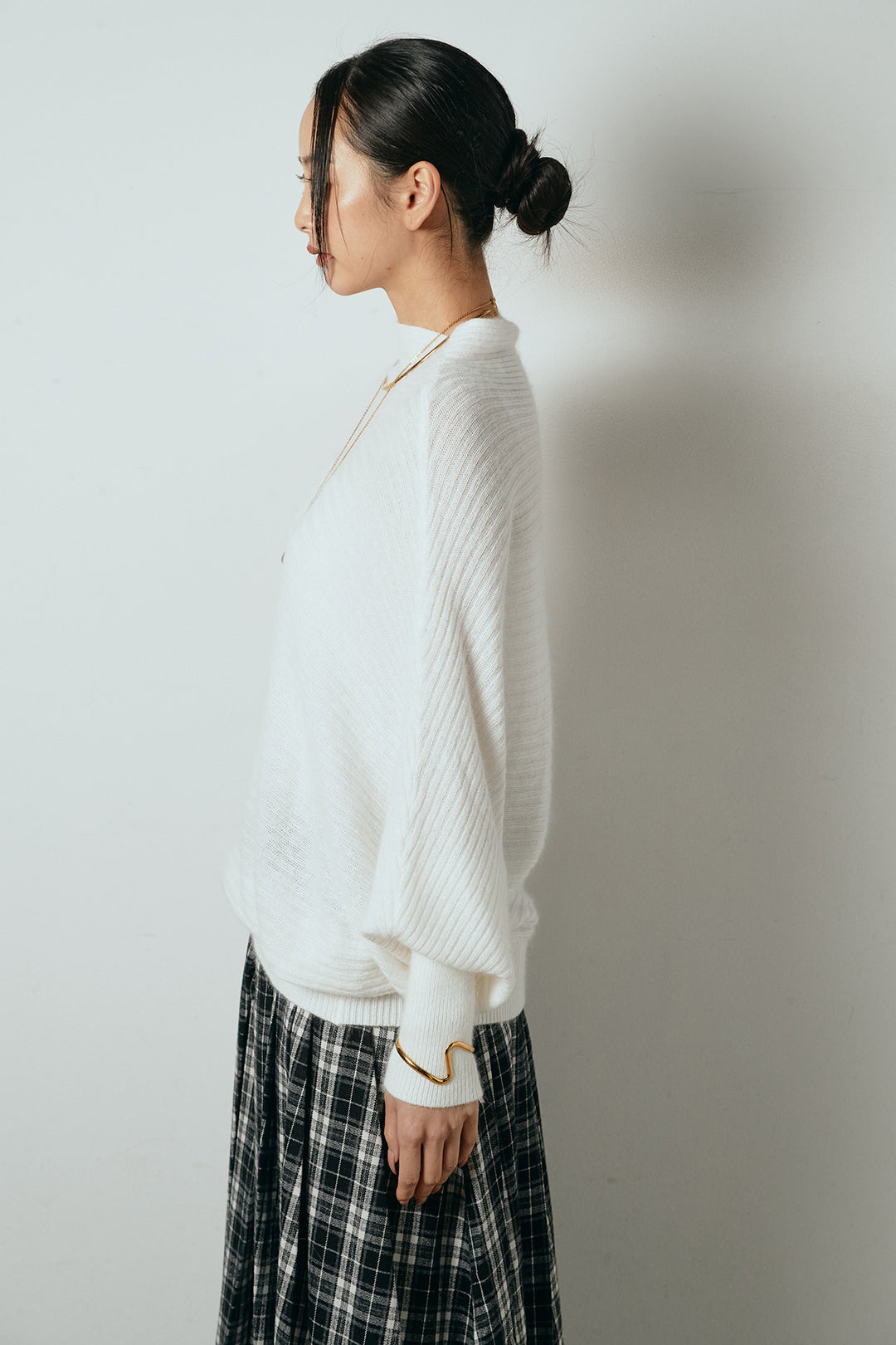 ポンチョシルエット透かしニットトップス