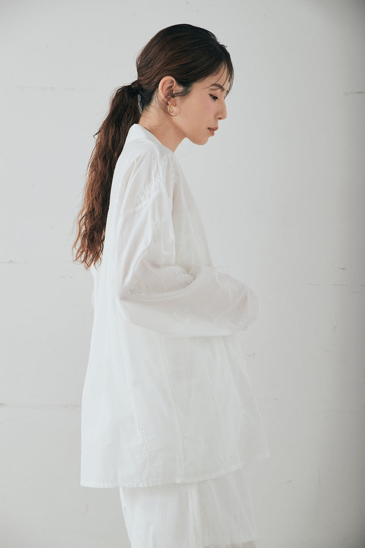 刺繍ローンオープンカラーシャツ